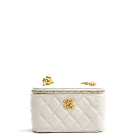 chanel sweetheart vanity|chanel vanity case original.